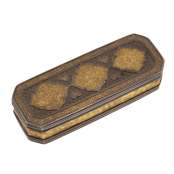 Silver and 22Kt gold box