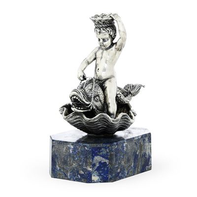 Putto su Tritone e Conchiglia. Argenteria Artistica Milanese del XX Secolo. Argentiere Valvassori...