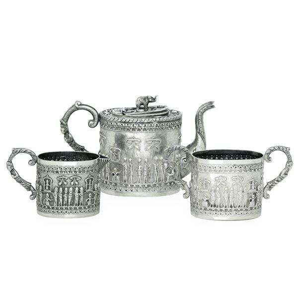 Arte coloniale (India?) del XIX-XX secolo, apparentemente priva di punzonatura Servizio da tè