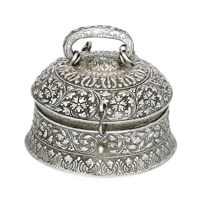 Manifattura Orientale (india?) XX Secolo Scatola con Coperchio