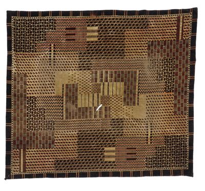 Tappeto meccanico, XX secolo, dimensioni cm 165x142