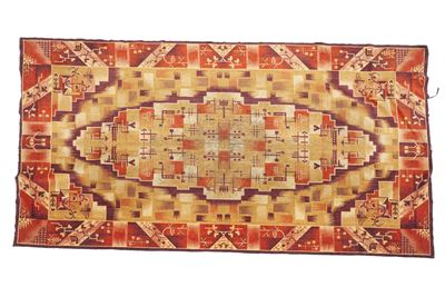 Tappeto meccanico, XX secolo, dimensioni 140x255 cm