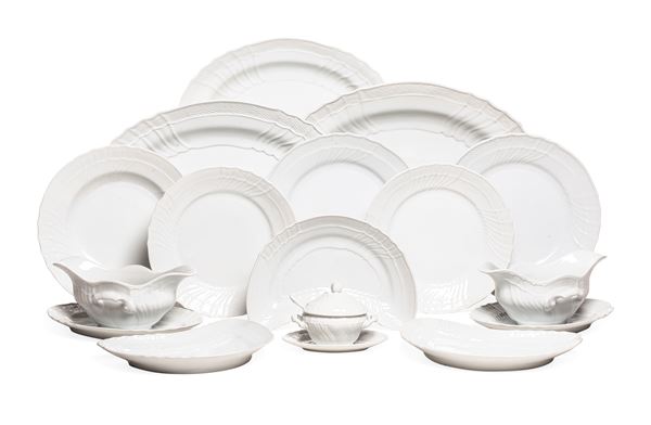 Servizio da tavola “Vecchio Ginori” Doccia, Manifattura Richard Ginori, XX secolo 