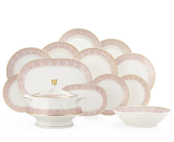 Servizio di piatti.Germania, Vohenstrauss (Baviera), Manifattura Seltmann, XX secolo.