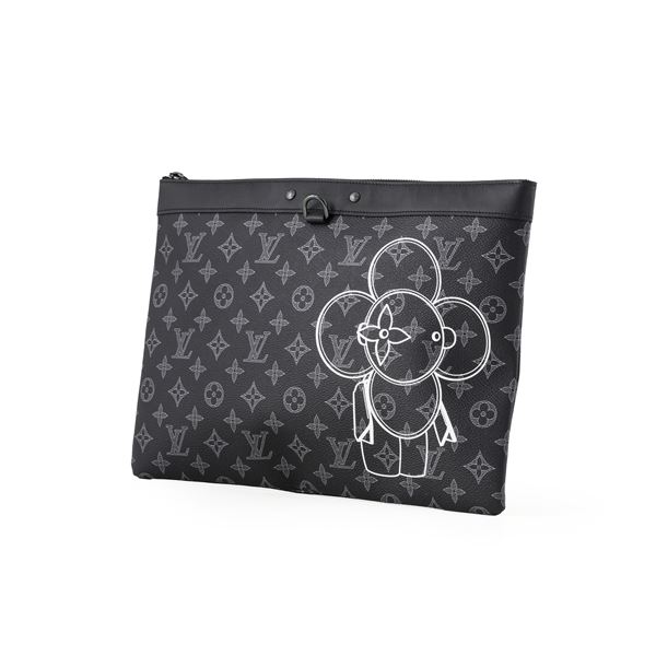 Louis Vuitton, Pochette Apollo