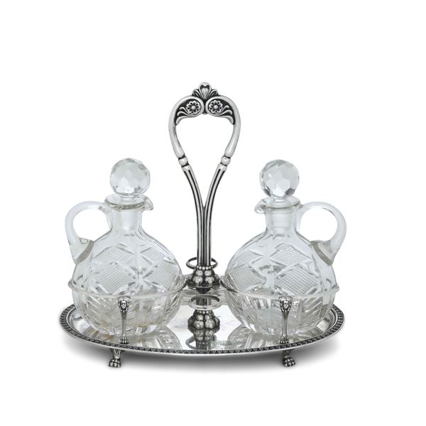 Acetoliera. Argenteria veneta del XX secolo. Argentiere Luigi Calegaro, Padova