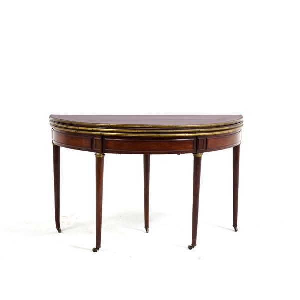 Tavolo demilune apribile. XIX secolo
