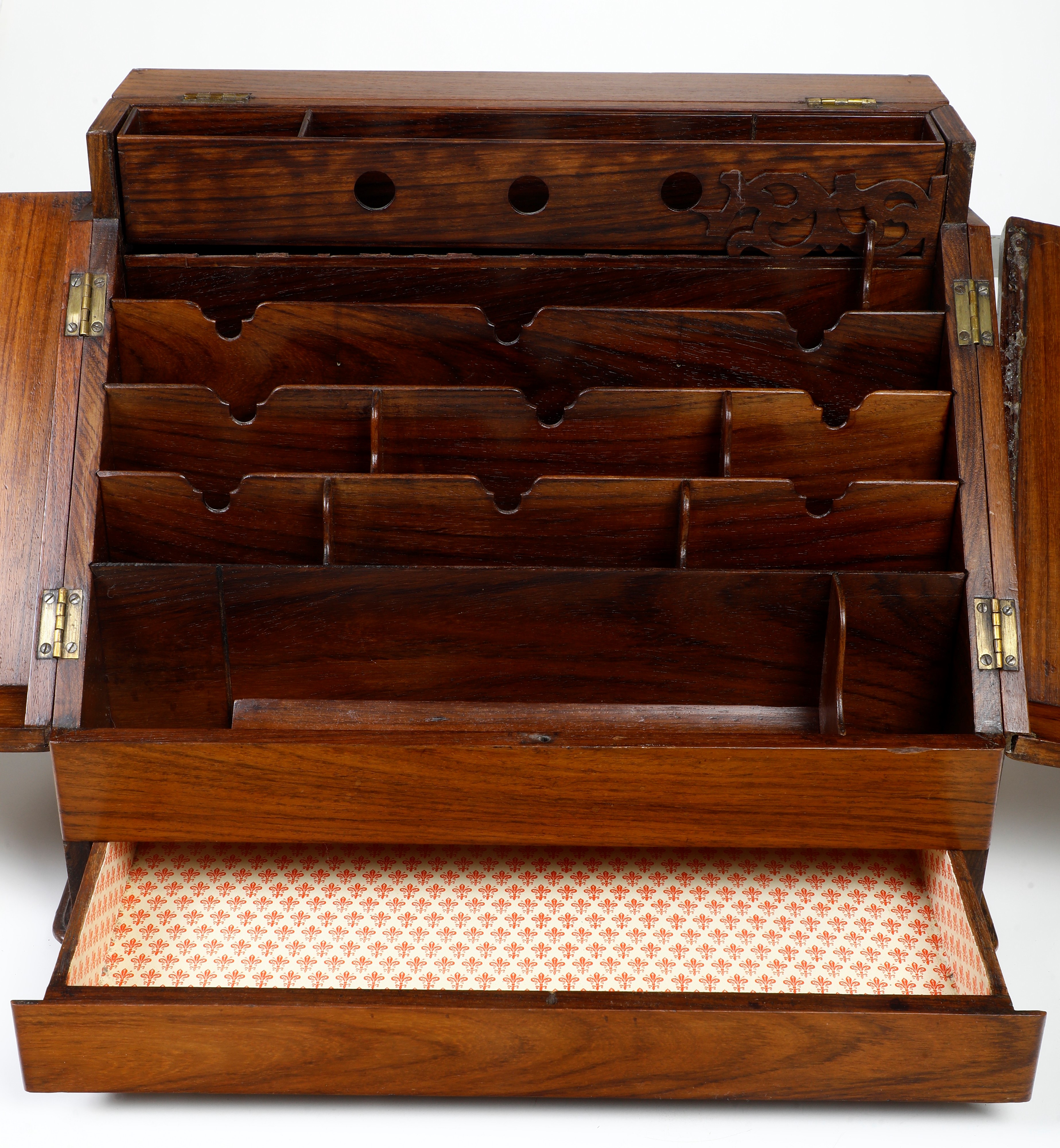 Portalettere in Legno Lastronato. XX Secolo