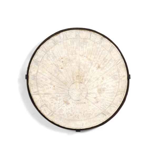 Meridiana rotonda in marmo. Francia XVI/XVII secolo