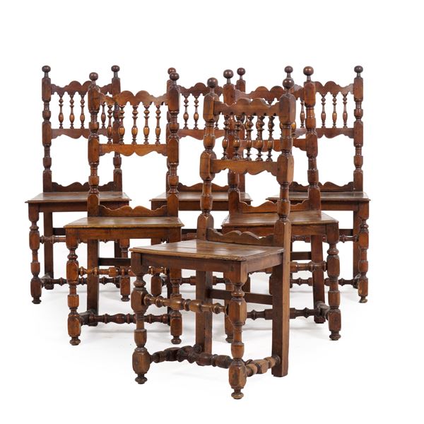 Gruppo di sei sedie in noce. Toscana, inizi XVIII secolo