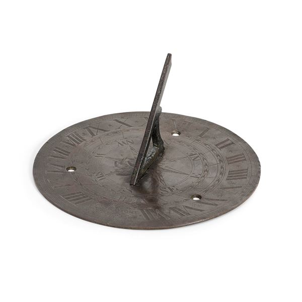 Meridiana in bronzo patinato. Inghilterra, XVIII secolo