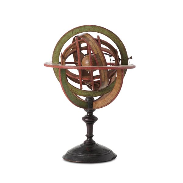Sfera armillare in papier maché e legno. Francia, fine XVIII, inizio XIX secolo
