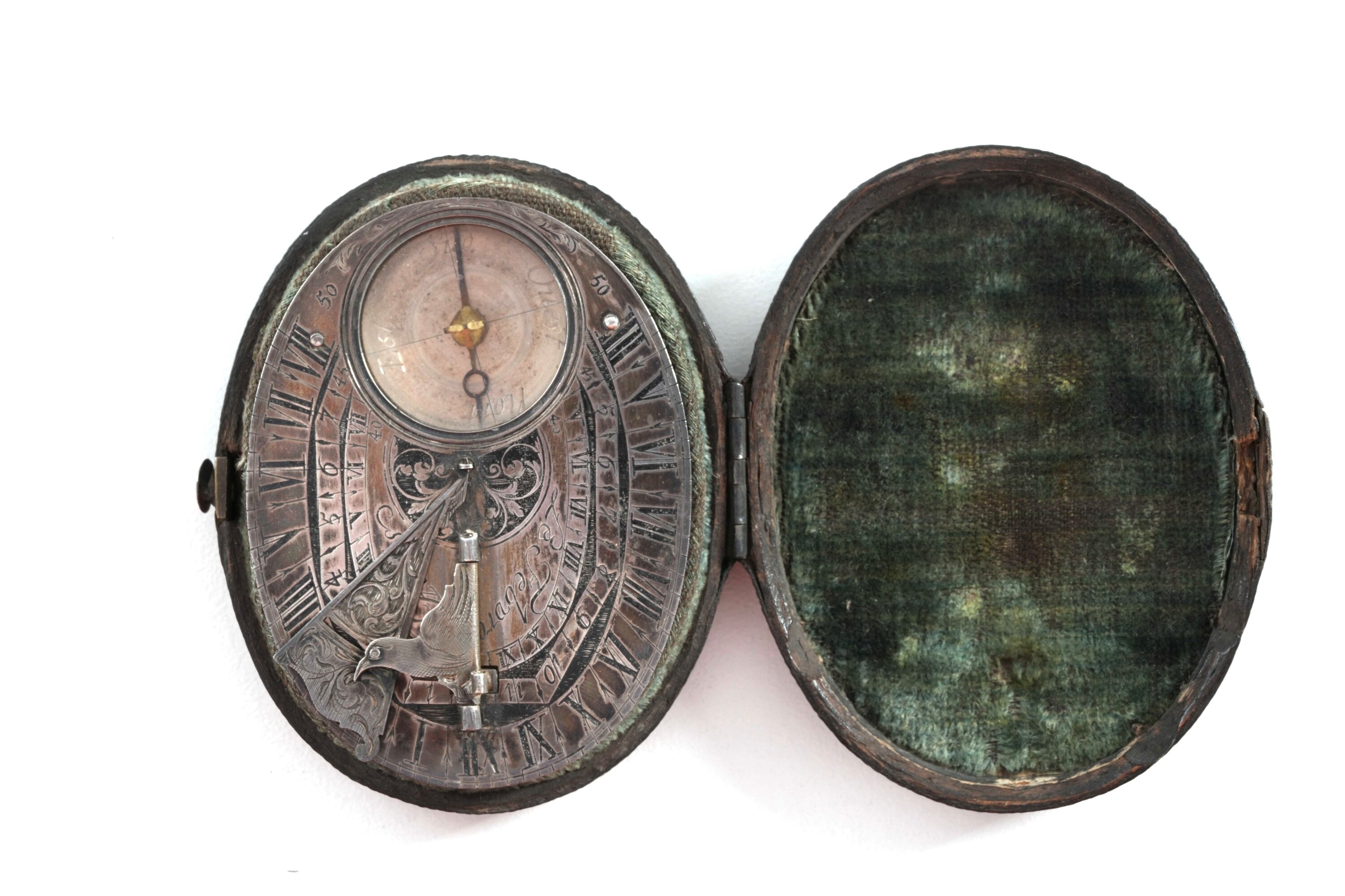 Le Fevre a Paris, Orologio solare in argento con bussola, XVIII secolo