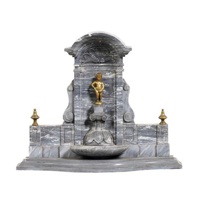 Modellino di fontana barocca, marmo grigio con decorazioni in bronzo (XX secolo)