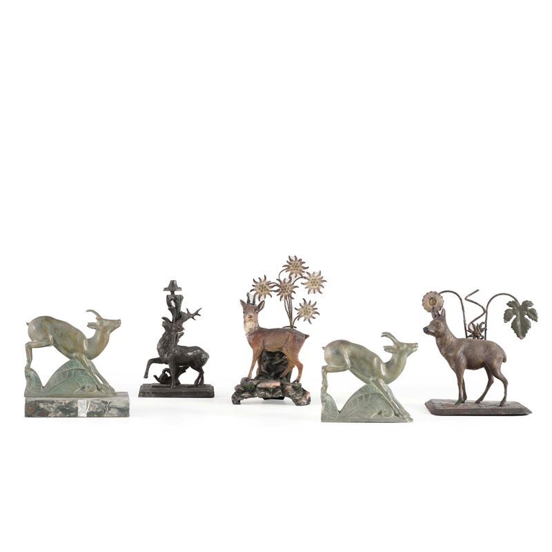 Scultore del XX secolo Cinque diversi caprioli  - Asta Oggetti d'Arte - La Wunderkammer di Ettore Mocchetti - Cambi Casa d'Aste