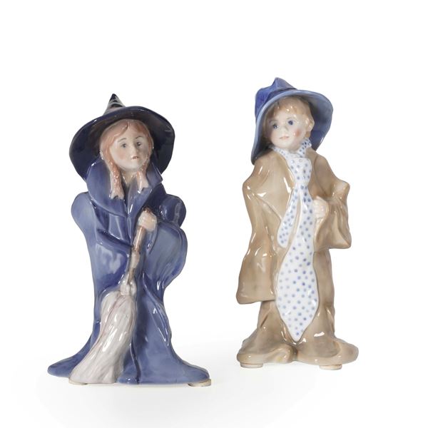 Due figure di bambine. Danimarca, Mannifattura Bing & Grøndal, XX secolo. 