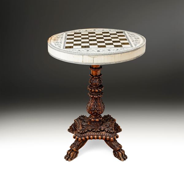 Tavolo da gioco. Manifattura anglo-indiana (Vizagapatam), seconda metà XIX secolo