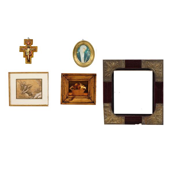 Lotto misto di oggetti decorativi