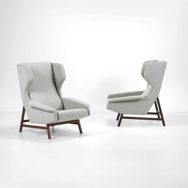 Gianfranco Frattini - Due poltrone mod. 877.