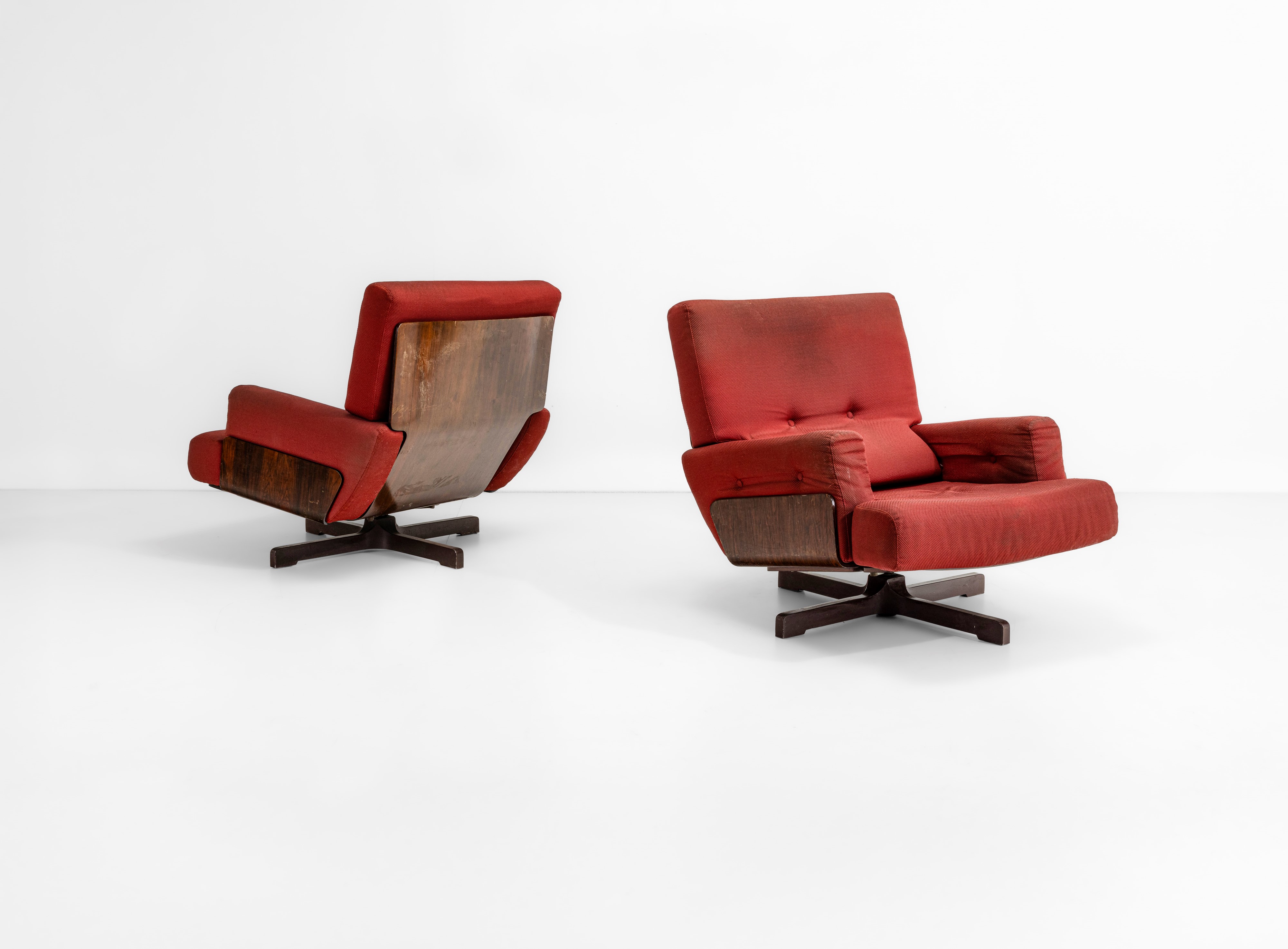 Menilio Taro - Due Poltrone Mod. 401