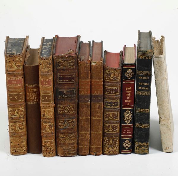 Miscellanea di volumi per lo più spaiati, con rilegature del secolo XIX. 