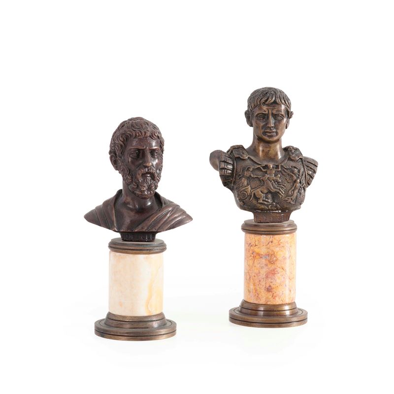 Due bustini (Sofocle e Augusto) in bronzo patinato  - Asta Antiquariato - Cambi Casa d'Aste