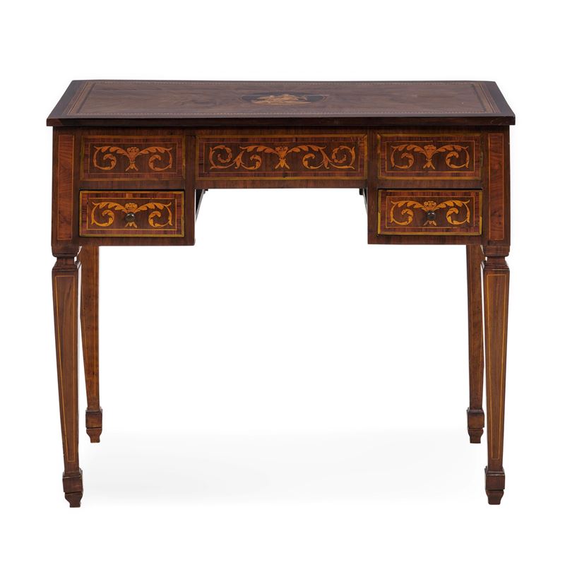 Toilette Luigi XVI lastronata e intarsiata. XVIII secolo  - Auction Italian Mansions - Cambi Casa d'Aste