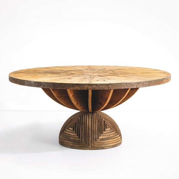 Tavolo mod. la Rosa dei Venti