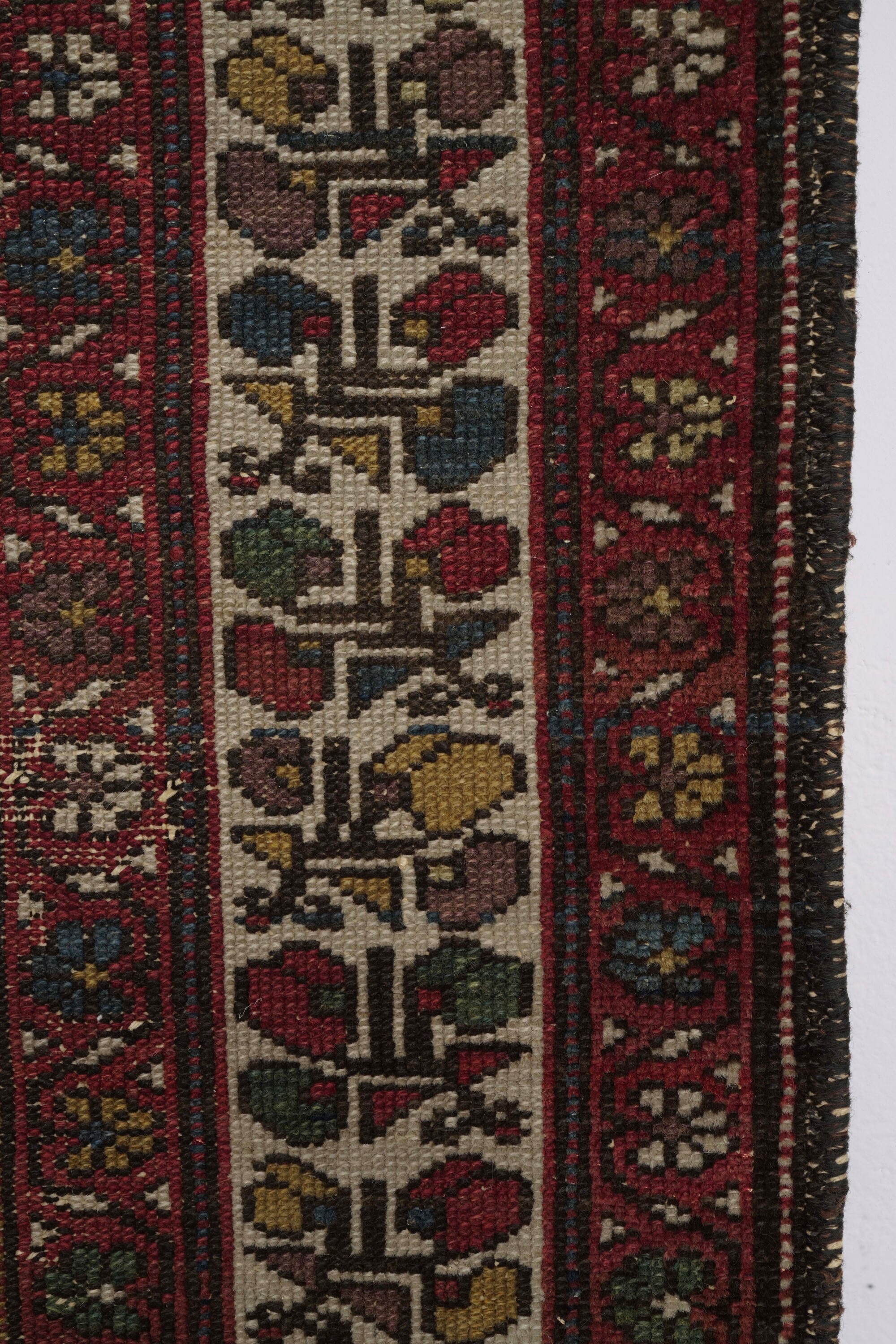 Tappeto Yalamen, Persia, XX secolo, cm 135x193