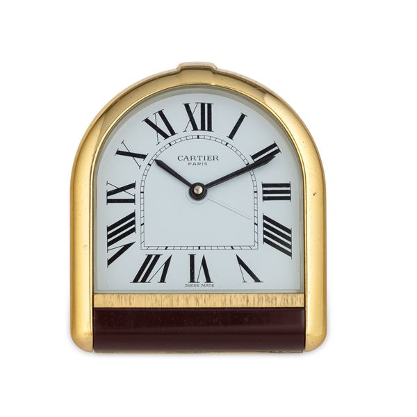 Sveglia Romane placcata oro, quadrante bianco con numeri Romani, movimento al quarzo, 8,7x7,5 cm, con scatola originale