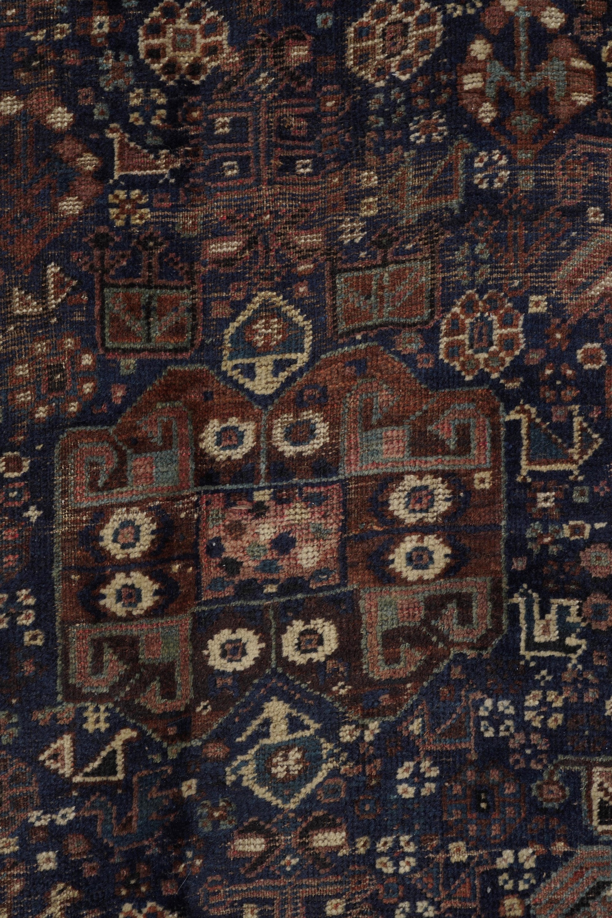 Tappeto sudpersiano, fine XIX - inizio XX secolo, cm 161 x 242