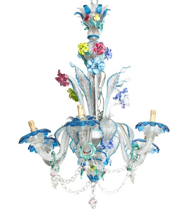 Lampadario in vetro di Murano parzialmente policromo. XX secolo