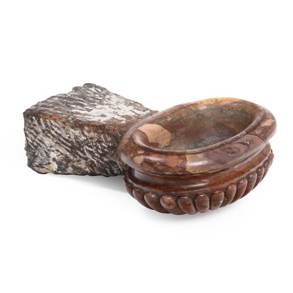 Acquasantiera. Arte barocca del XVII-XVIII secolo