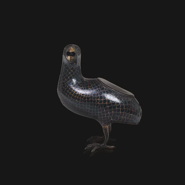 Incensiere in bronzo a smalti policromi cloissoné raffigurante quaglia con decori dorati, Cina, Dinastia Qing, epoca Qianlong (1736-1796)