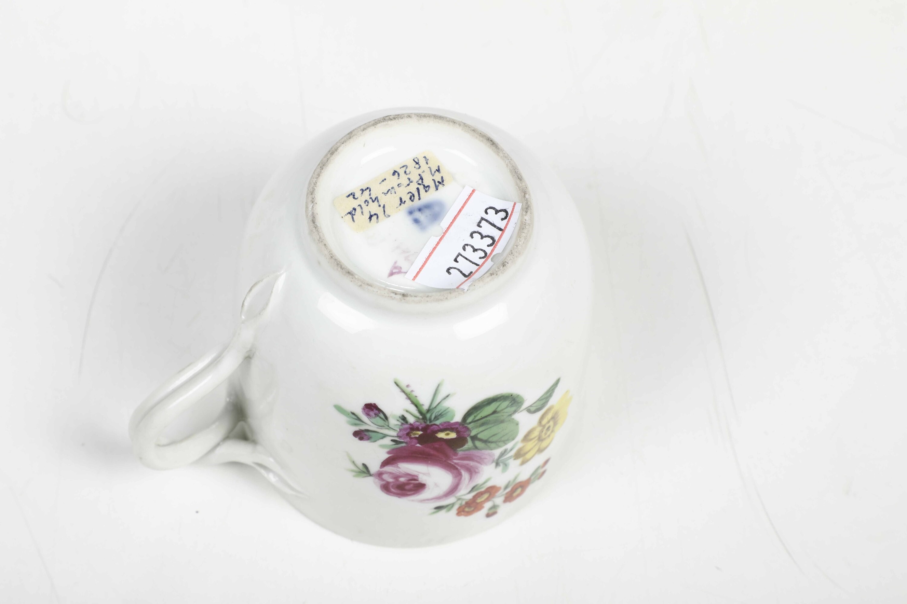 Tazza con piattino. Vienna, Manifattura Imperiale, 1780 circa.