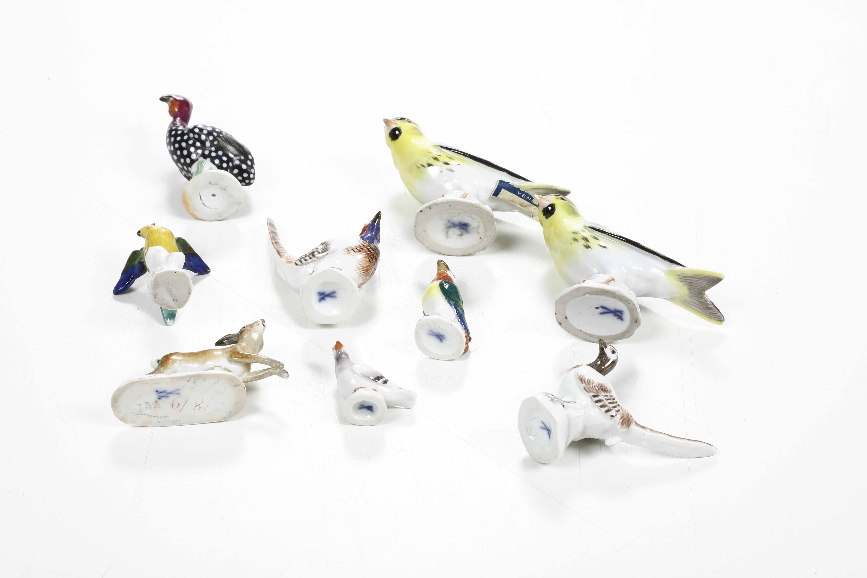 Marca in blu, Set di figurine in miniatura di animali in porcellana con coperchio floreale