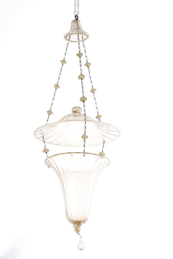 Lampadario in vetro. XX secolo