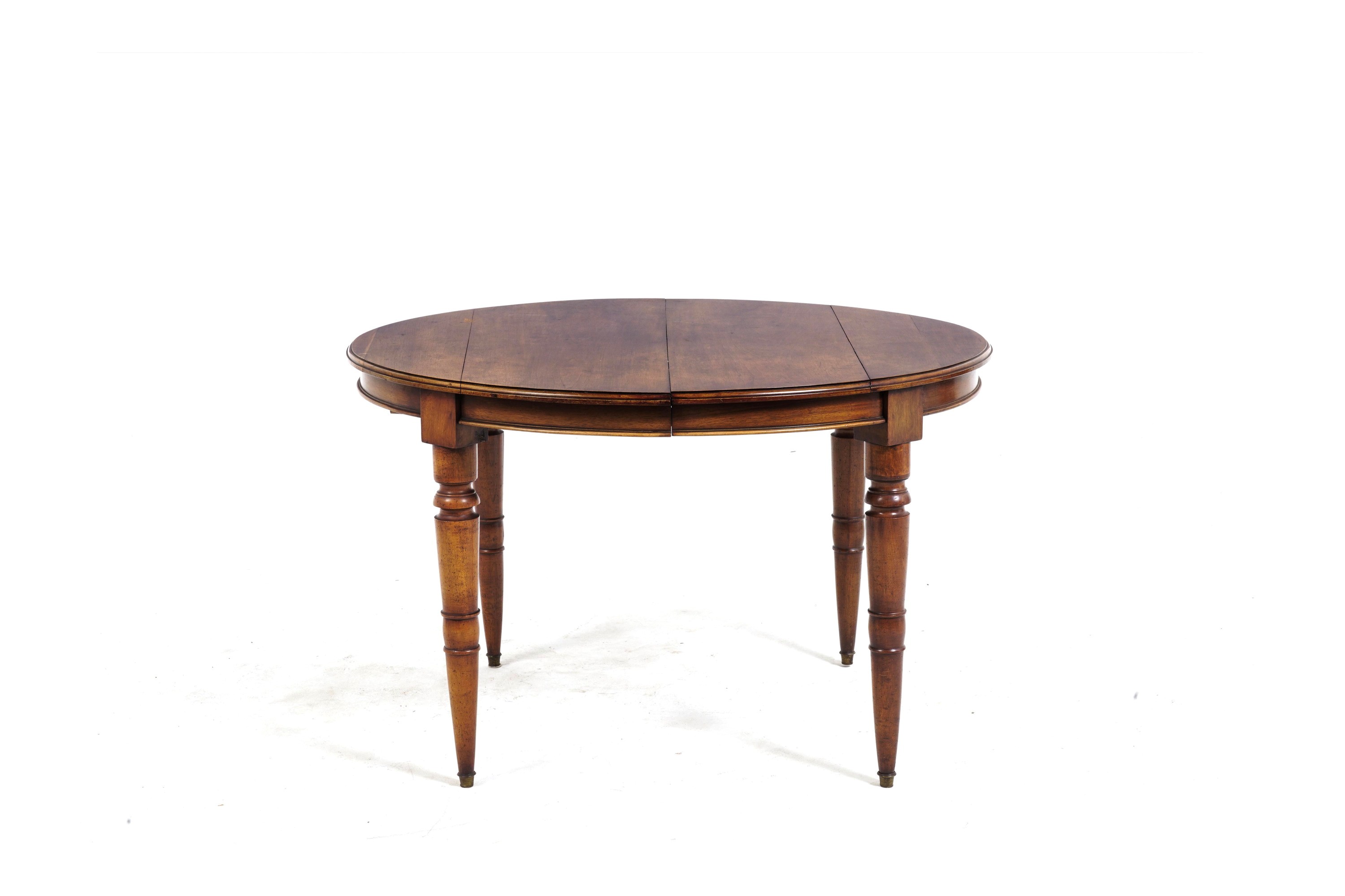 Tavolo Allungabile e Quattro Sedie in Legno. XIX-XX Secolo