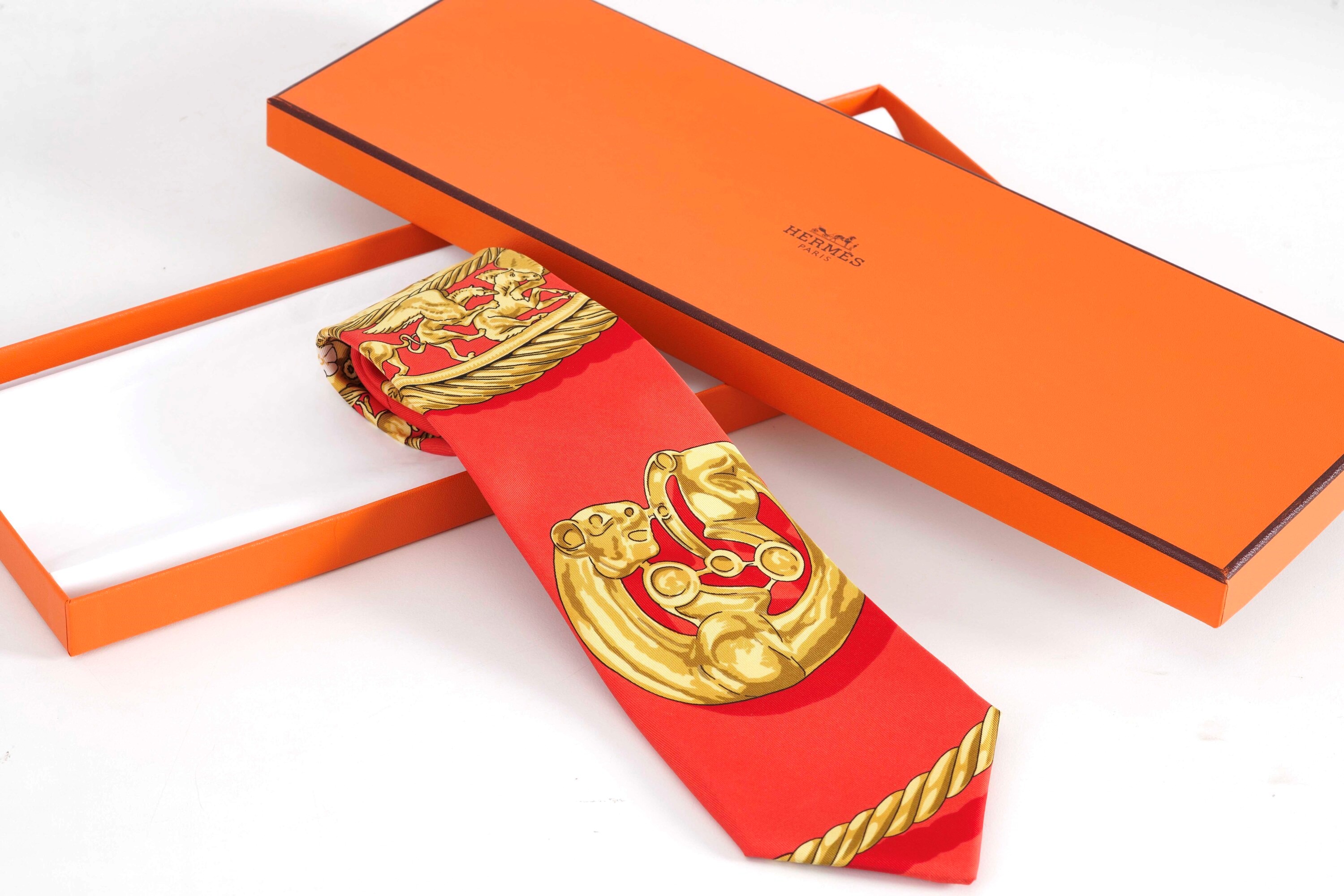 Hermès, Cravatta