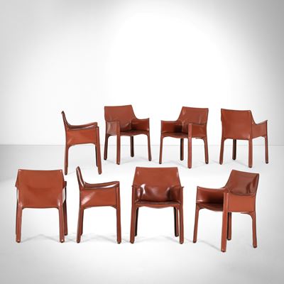 Poltroncine mod. Cab 413, struttura in materiale plastico e rivestimento in cuoio