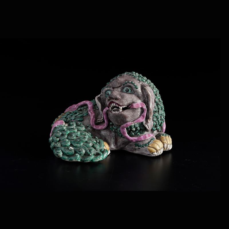 Cane di Pho. Produzione europea ad imitazione della Cina, XIX o XX secolo.  - Auction Majolica and Porcelain - Cambi Casa d'Aste
