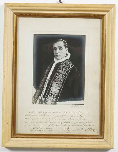 Foto ai Sali D'argenti di Papa Benedetto XV al Diletto Figlio Maestro Antonio Cotogni