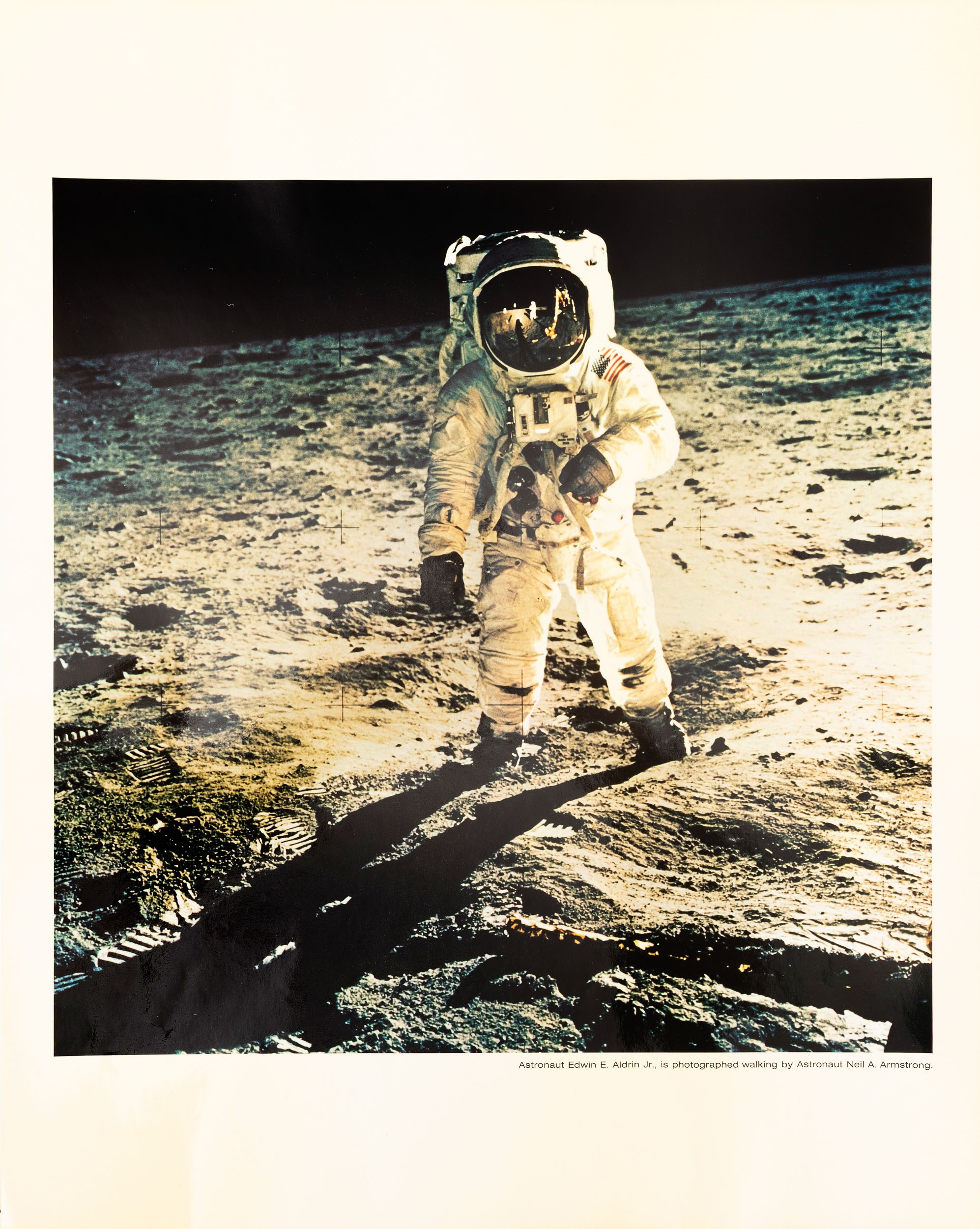 Cofanetto Commemorativo Omega Contenente 14 Fotografie Originali della Nasa per lo Sbarco sulla L...