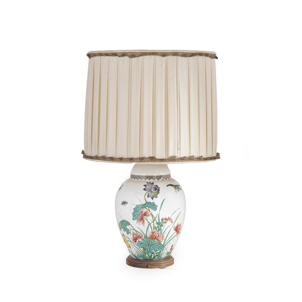 Vaso montato a lampada, XX secolo.