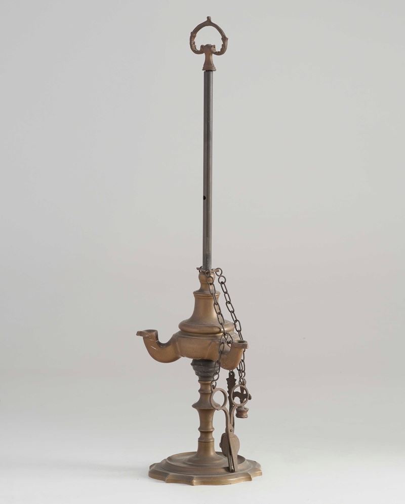 Lampada fiorentina in bronzo. XIX-XX secolo  - Asta Antiquariato - Cambi Casa d'Aste