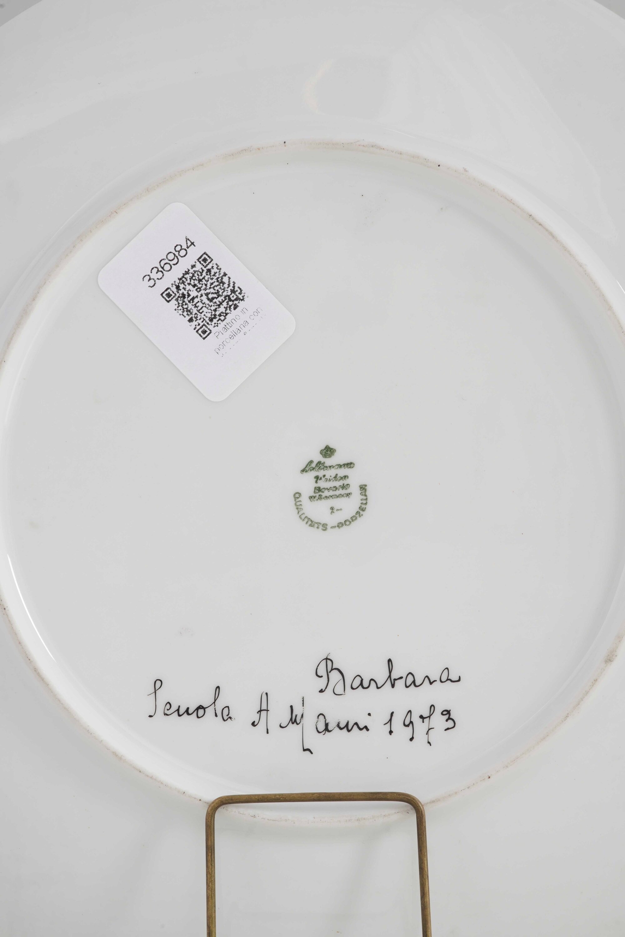 Seltmann Weiden, Piatto decorativo in porcellana con decorazione dorata, XX secolo