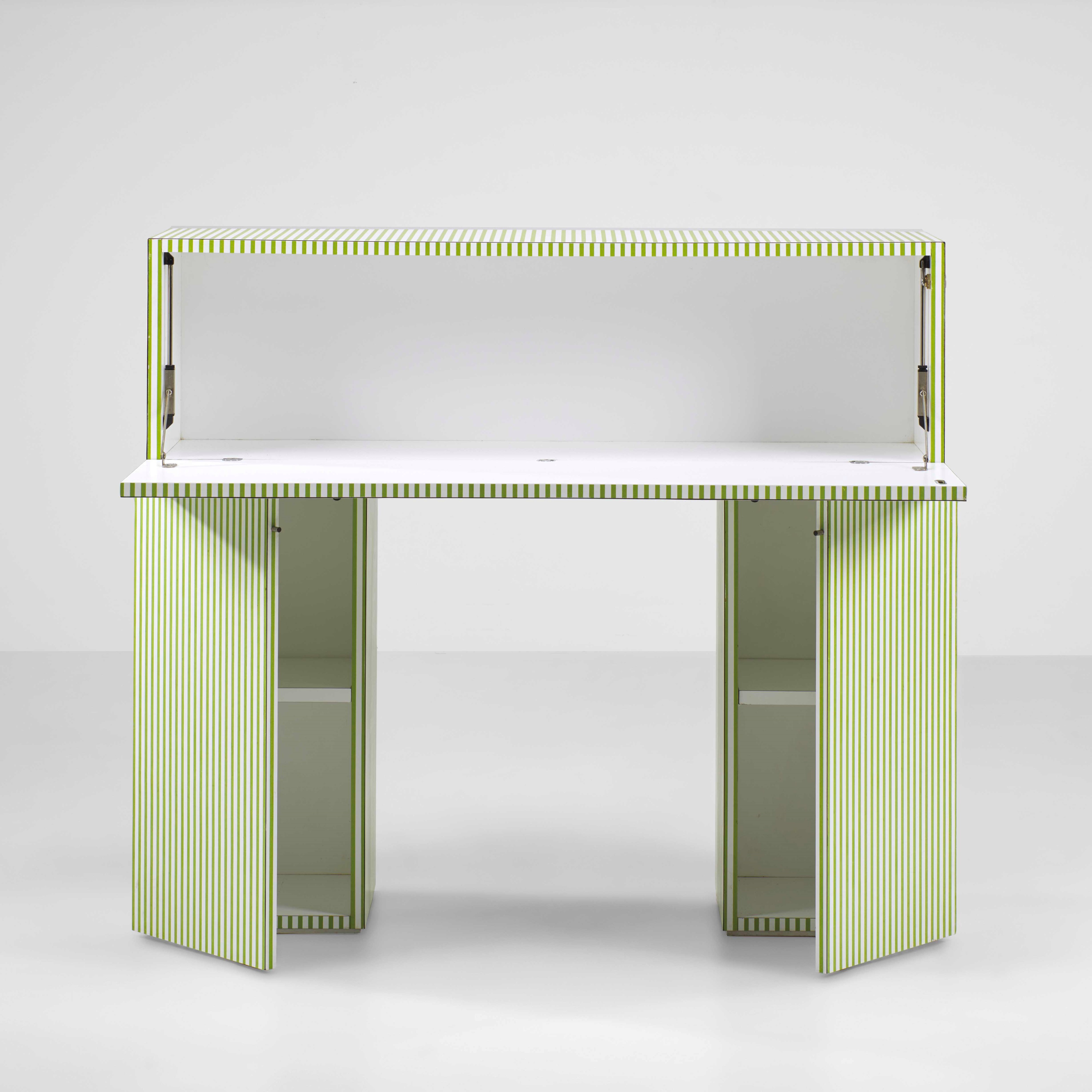 Ettore Sottsass - Secrétaire Mod. Nefertiti.