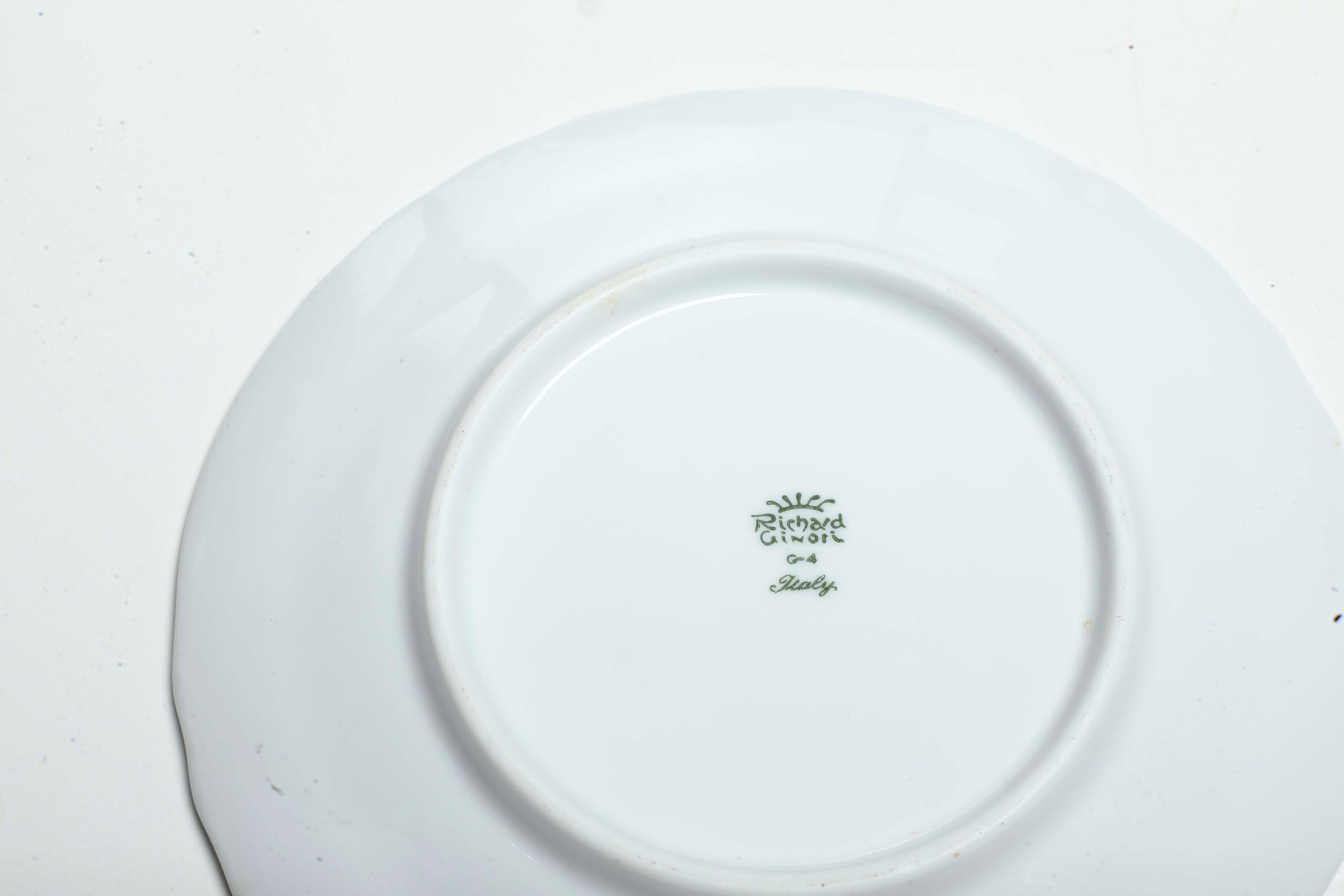 Richard Ginori, Servizio da tè e caffè “Vecchio Ginori” in porcellana, XX secolo