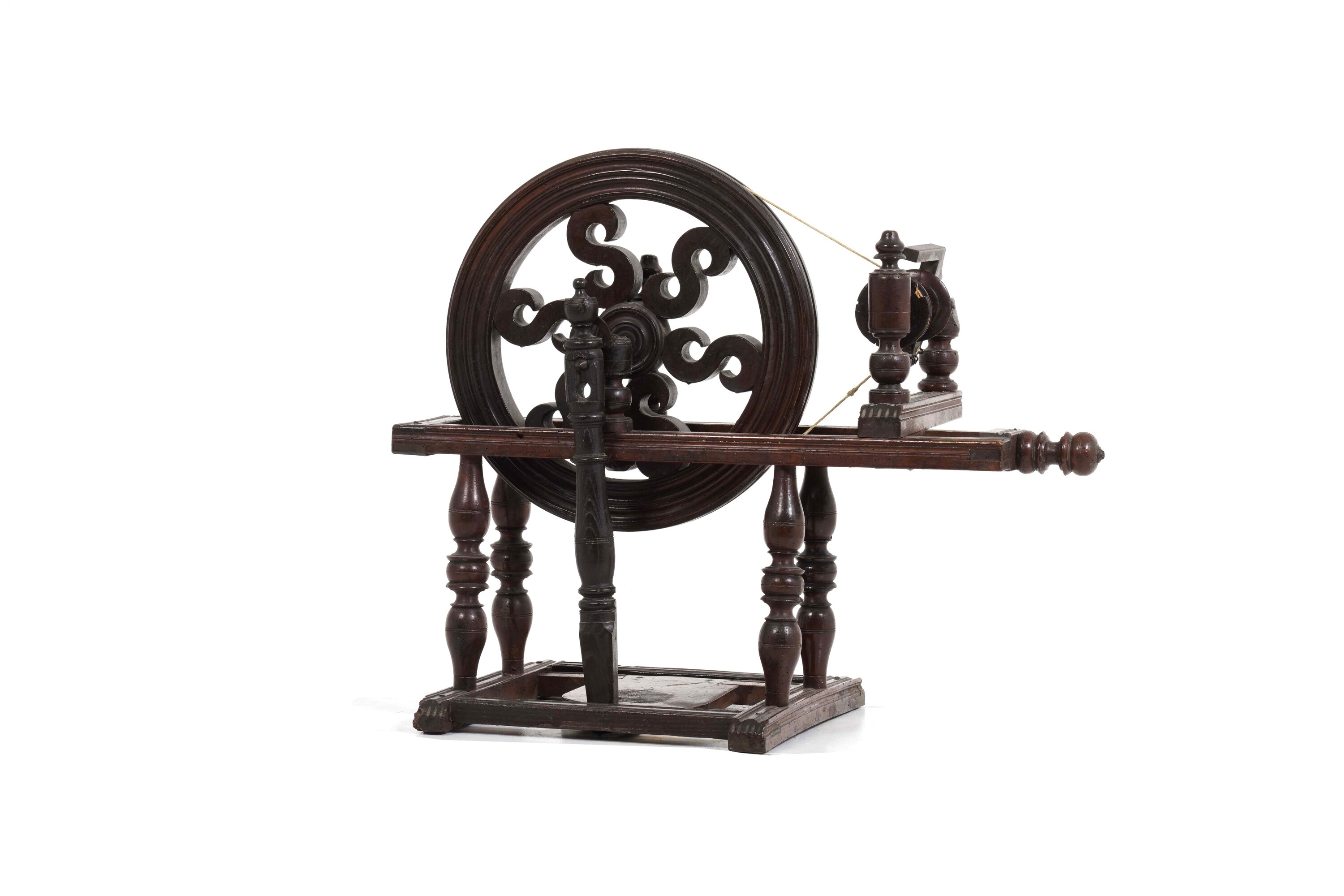 Filatoio antico in legno
