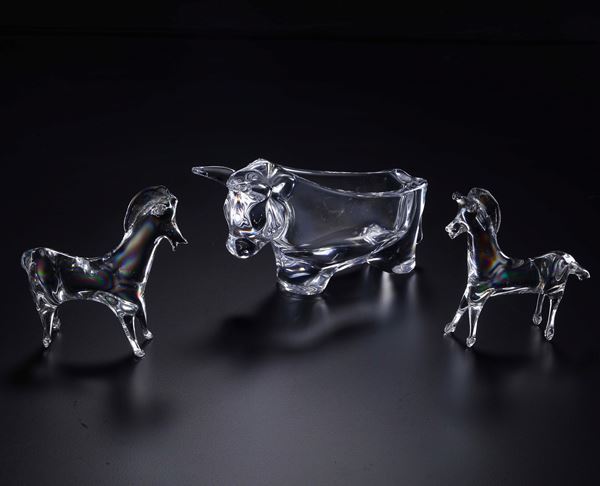 Tre statuine in cristallo (un toro e due cavalli)
